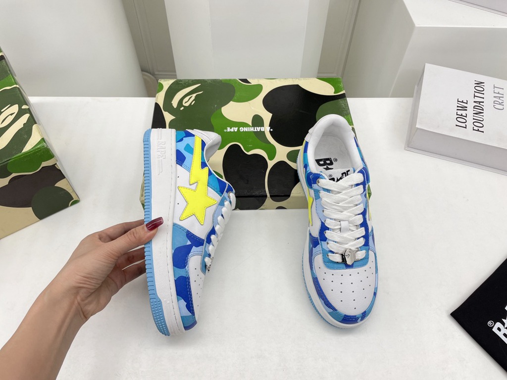 B*APE SNEAKERS